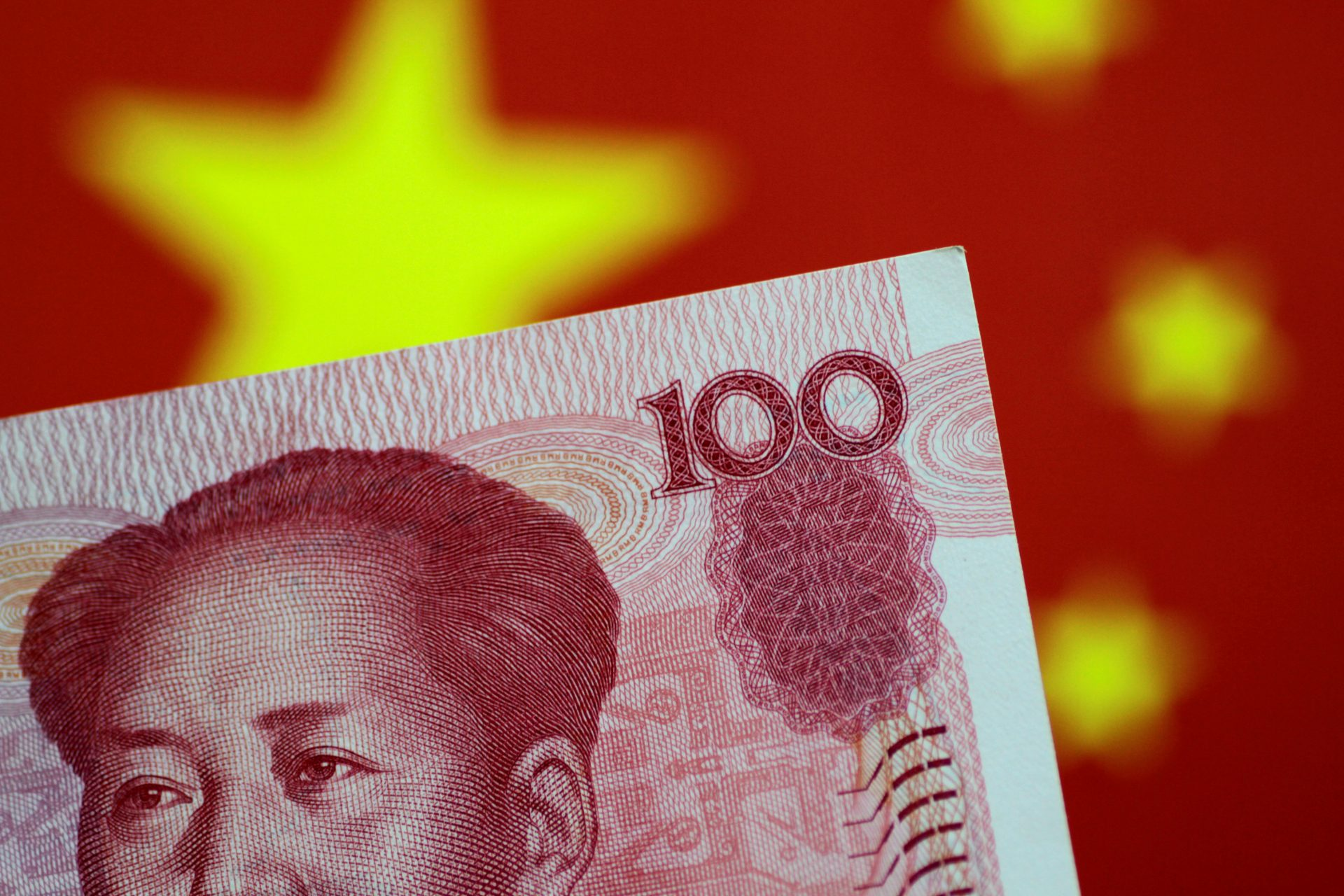 Yuan Experimenta Mayor Caída Mensual en 5 Meses