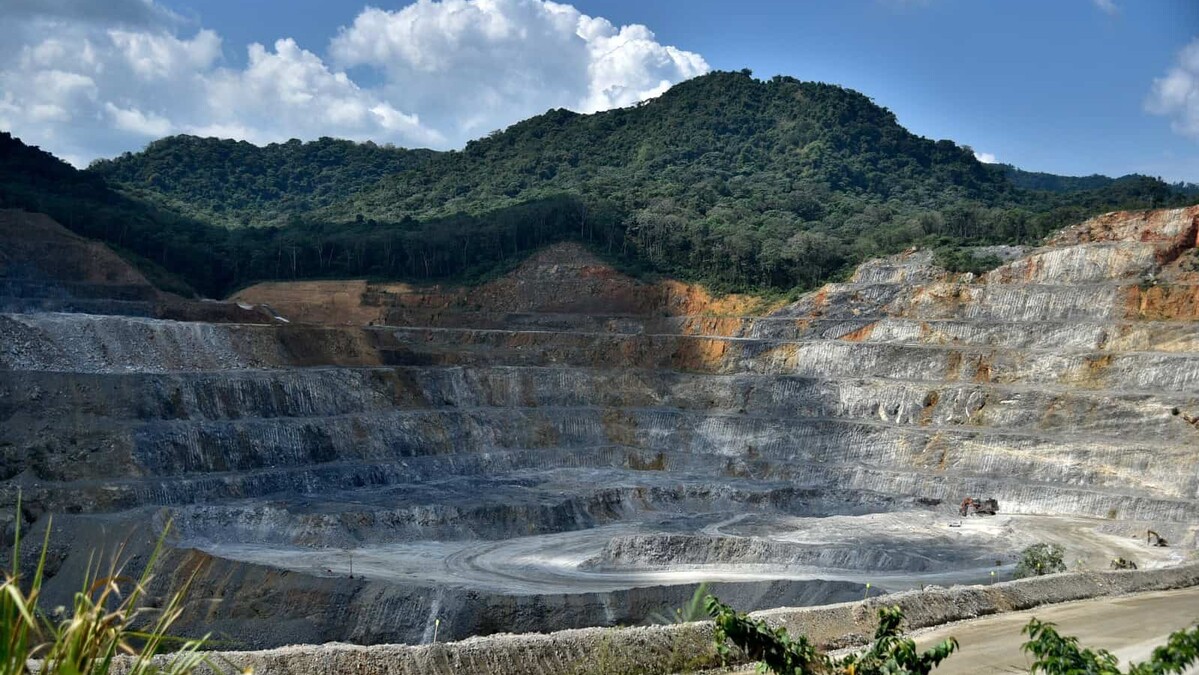 Camipe advierte sobre riesgos de modificar contratos mineros