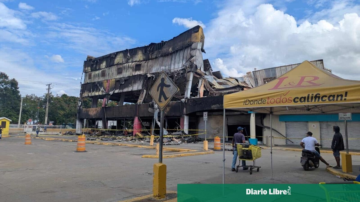 Cierre temporal de Banco Ademi por incendio cercano
