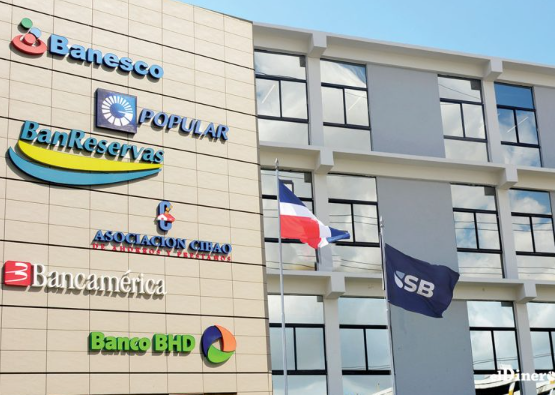 Banca dominicana se destaca por su solidez