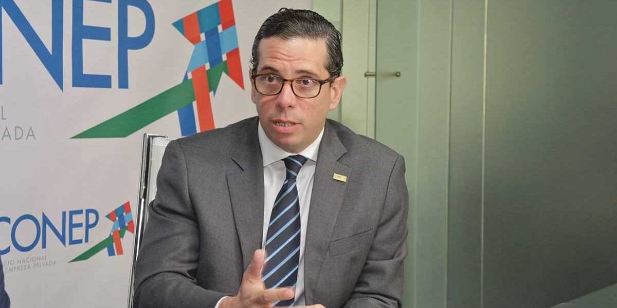 Estabilidad económica en RD: resiliencia ante tensiones.