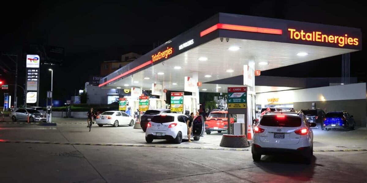 Gasolina premium RD a RD$314.10 por galón.