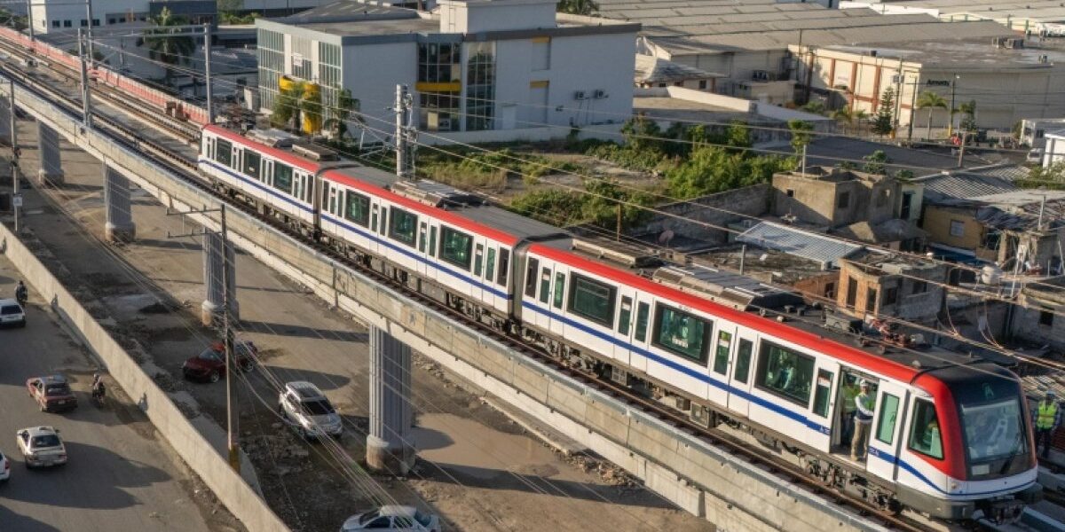 Gráfico de inversión pública en RD 2026 destacando Santo Domingo.