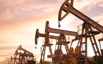 Petróleo de Texas baja un 3,15% tras datos de la AIE.