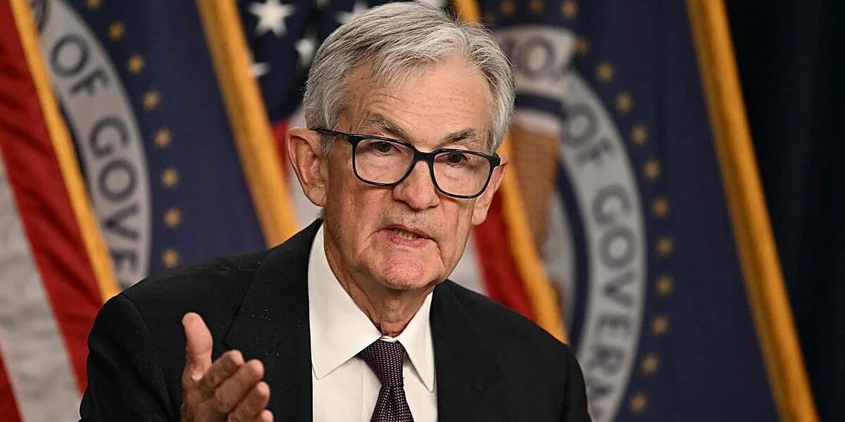 Jerome Powell sigue en la Fed tras dejar la presidencia