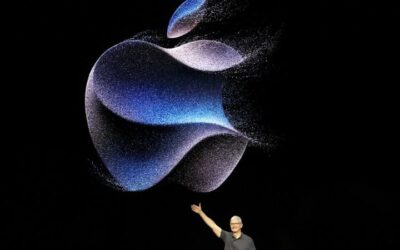 Tim Cook en Apple liderando cambios innovadores