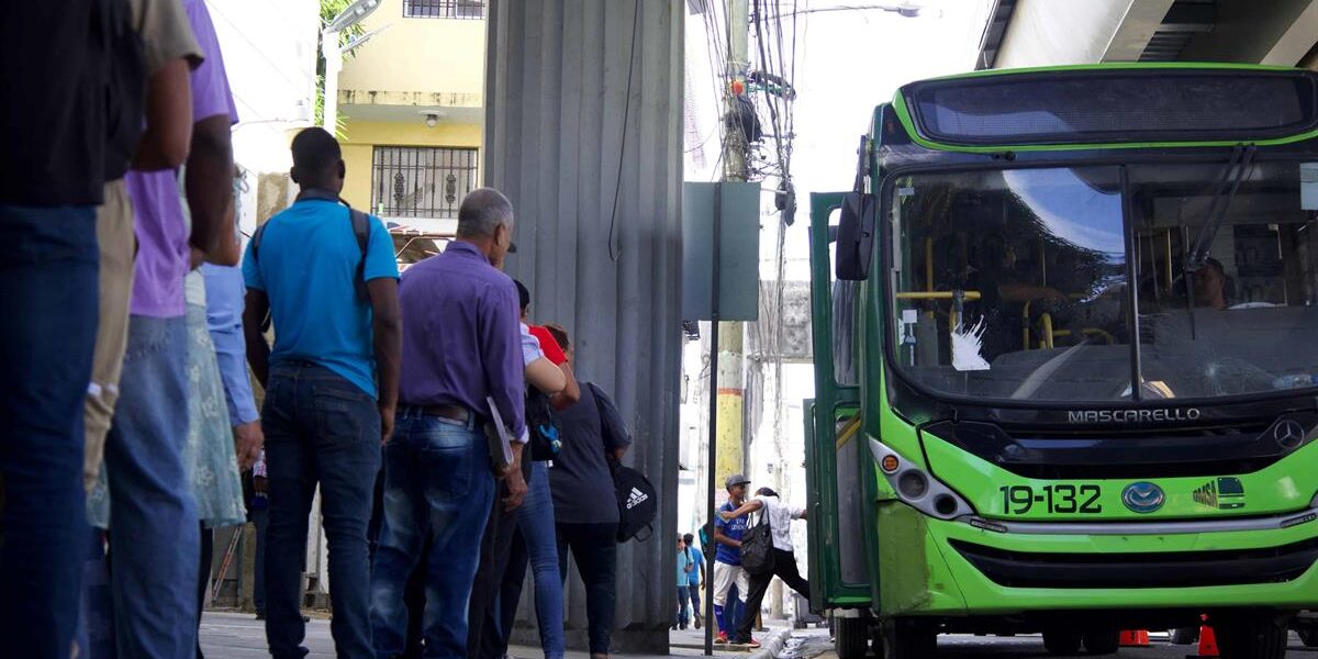 Transporte caro en RD afecta econom eda y calidad de vida