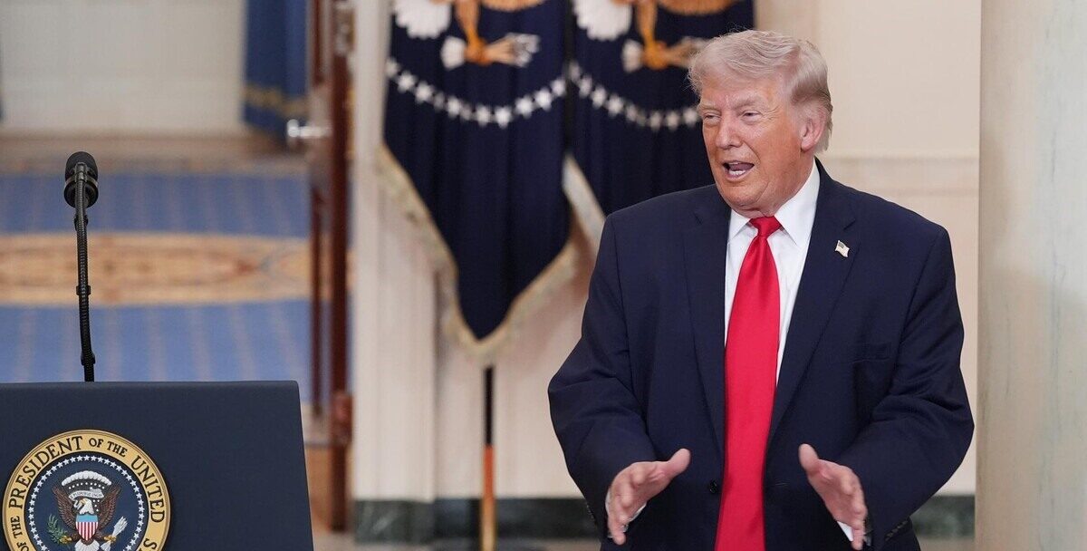 Trump amenaza a Irán sobre el estrecho de Ormuz