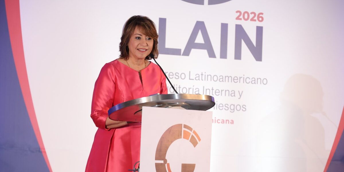 Auditoría interna bancaria con inteligencia artificial