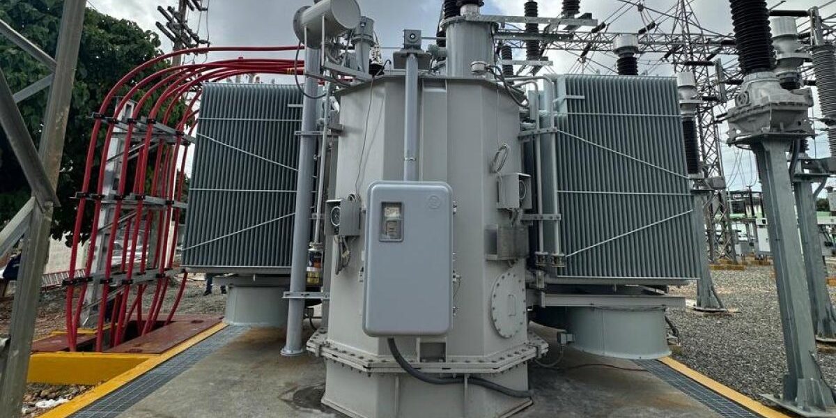 EDEESTE sistema eléctrico modernización en Los Mina