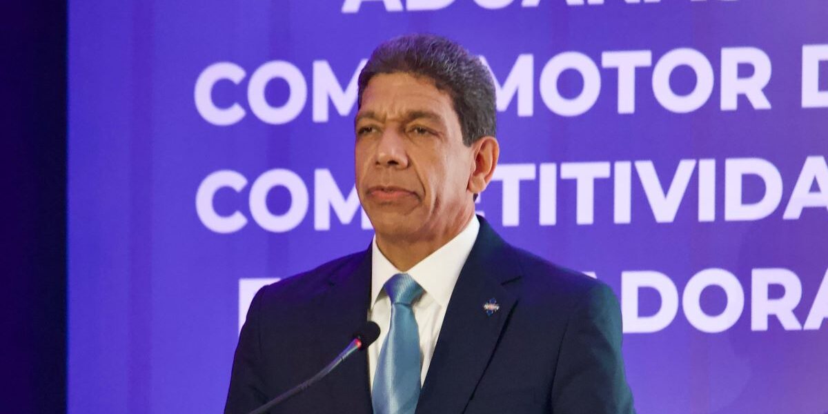 Exportaciones dominicanas impulsan economía nacional.