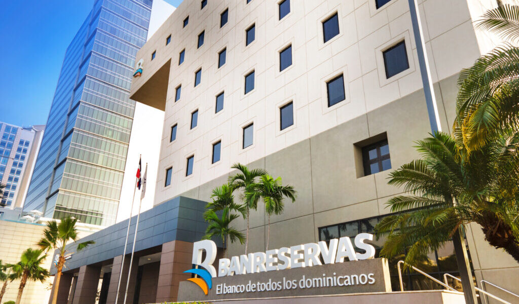 Financiamientos Pymes Banreservas impulsan crecimiento económico en RD.