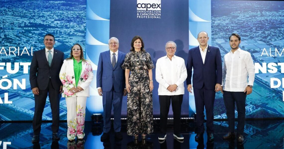 Liderazgo empresarial en RD en evento Capex