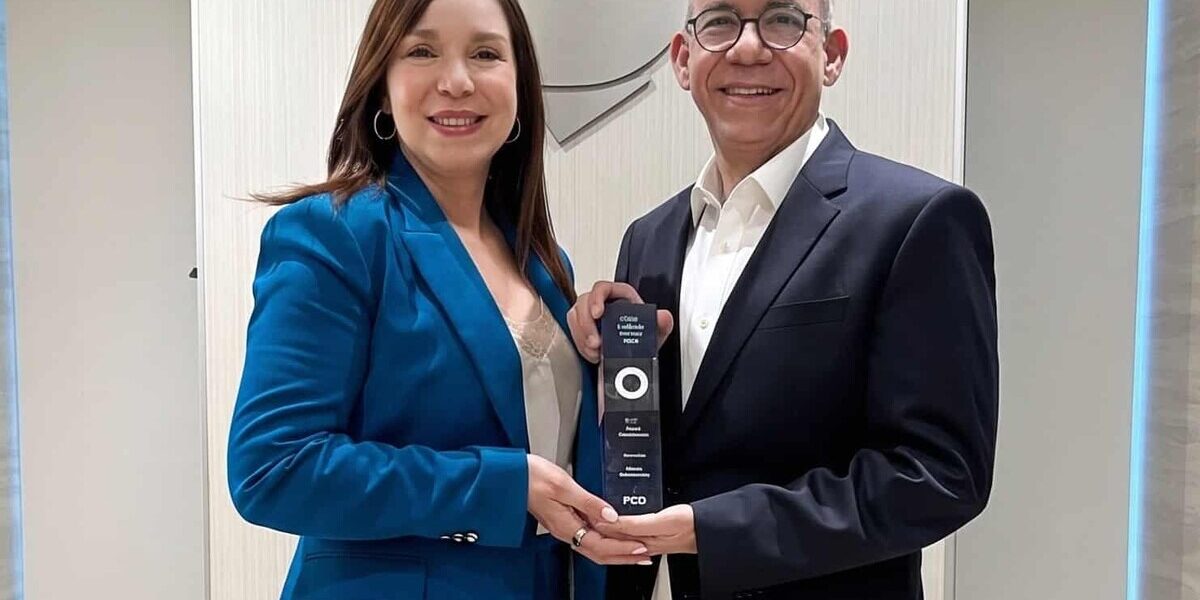 Banco Santa Cruz recibe premio FICO Decision Award 2026