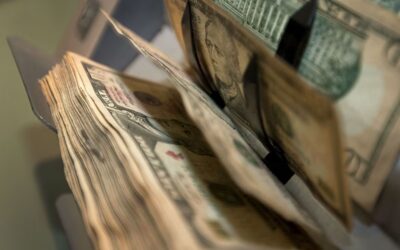 BCRA reduce posición en futuros en Argentina