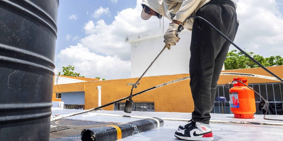 Filtraciones en RD afectan escuelas y viviendas