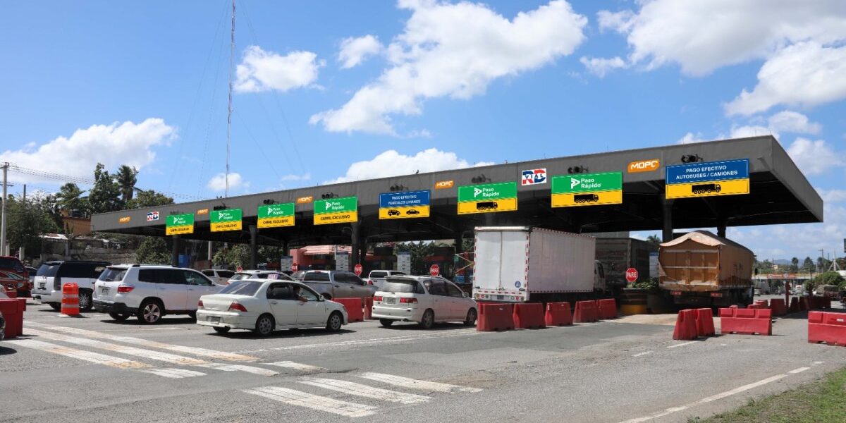 Recaudaciones peajes RD impulsan infraestructura vial.