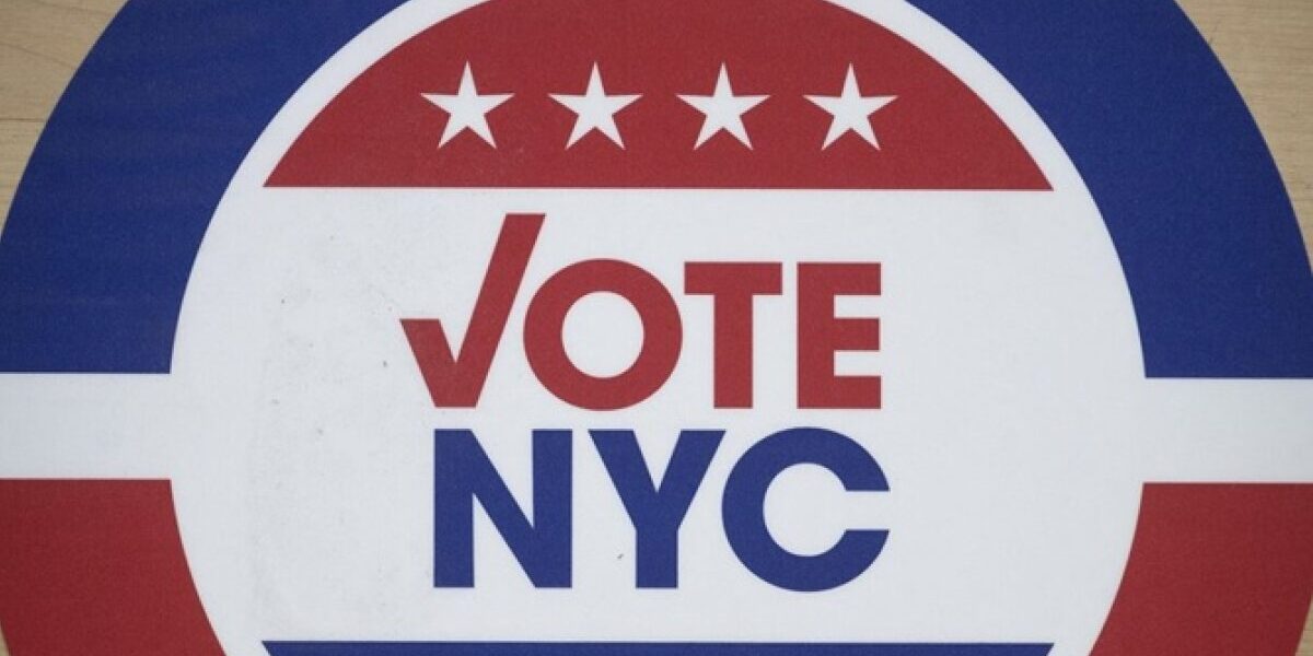 Votación anticipada Nueva York baja