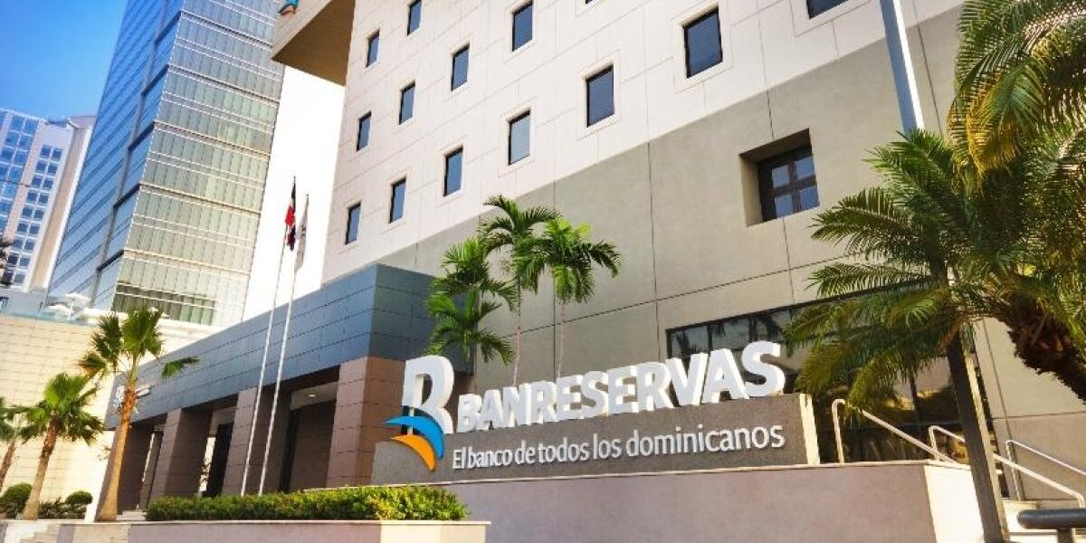 Banco de Reservas reconocido como mejor banco del Caribe