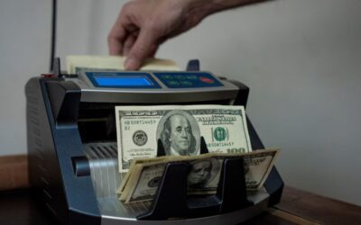 Dólar en Colombia sigue sorprendiendo al mercado.