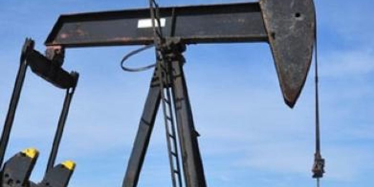 El WTI sube tras fin de tregua con Irán