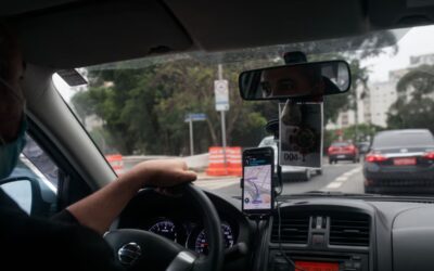Empleo formal en México crece con Uber y DiDi en 2026