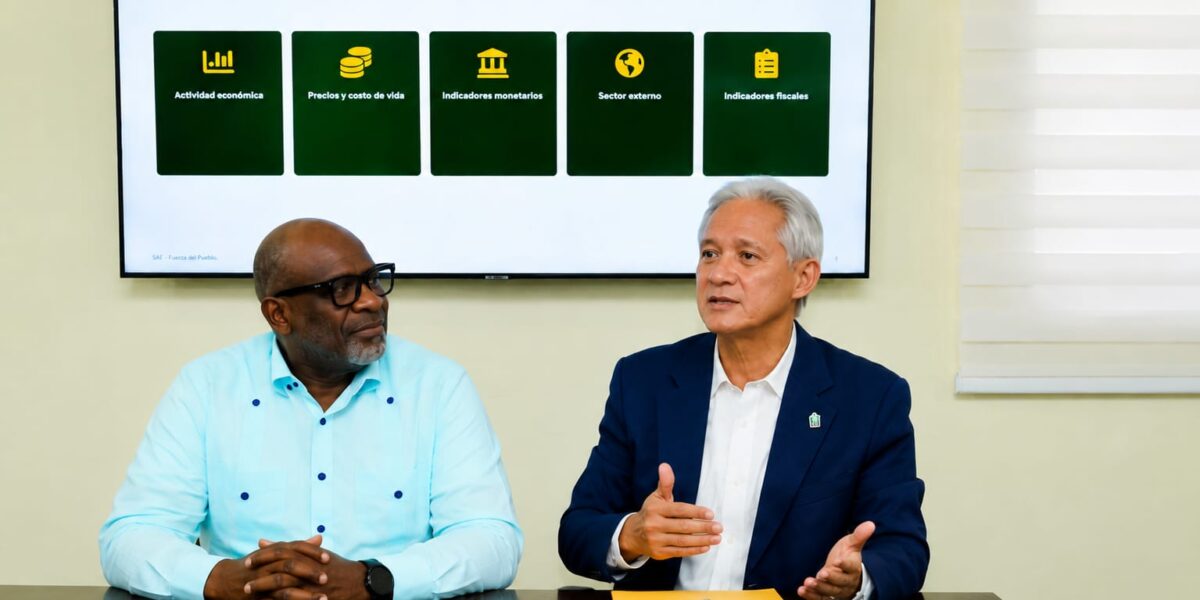Gobierno reduce gasto social en medio de mayores ingresos