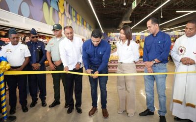 Inauguración Grupo Ramos Multiplaza Verón