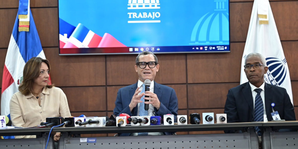 Iniciativa laboral inclusiva busca empleos sin discriminación por edad.