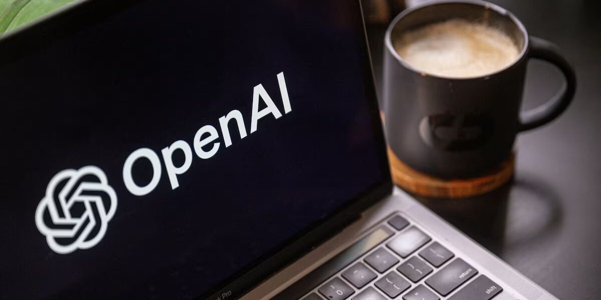 OpenAI altavoz inteligente revolucionario en el hogar