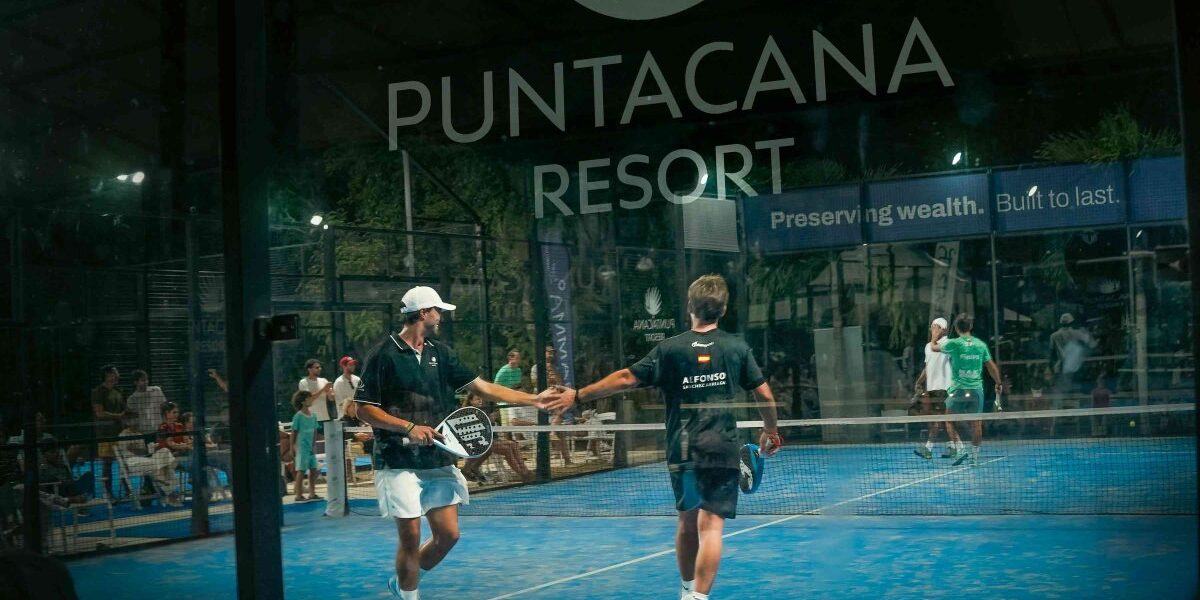 Evento de pádel en Puntacana Resort con Fernando Poggi