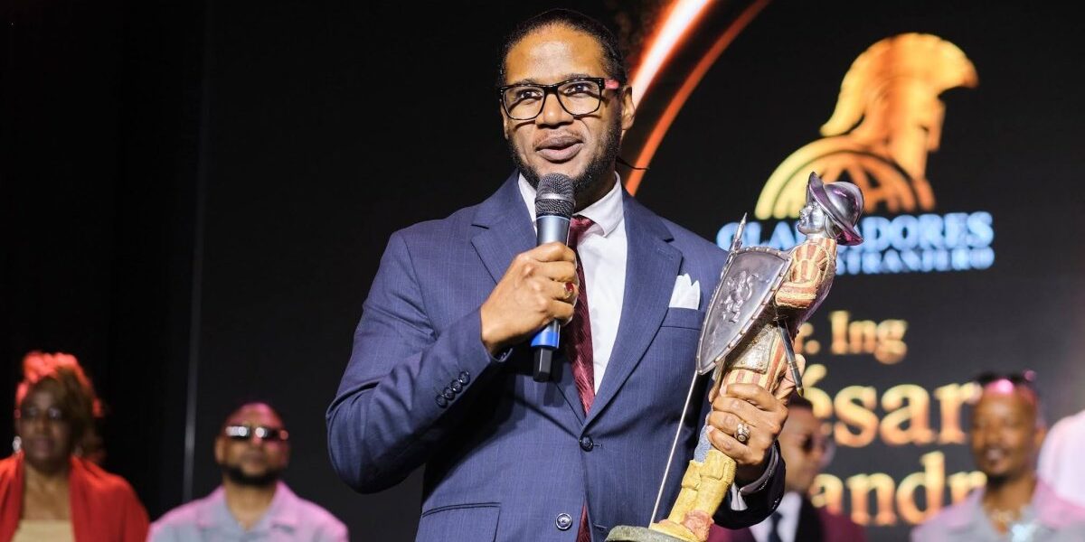 Premios Gladiadores 2026, César Carrasco, ingeniero dominicano en España.