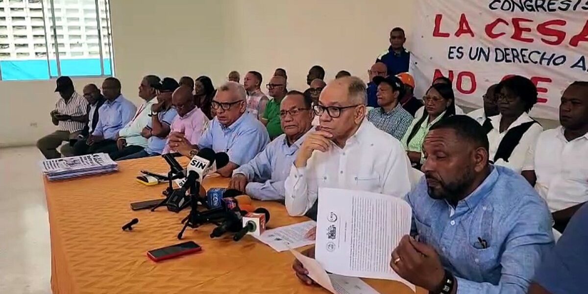 Sindicatos piden retirar la reforma laboral