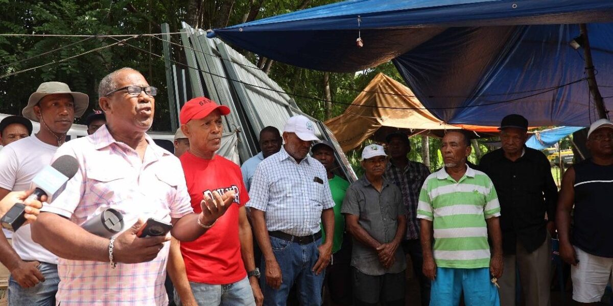 Conflicto en Los Aguacates, defendiendo el medio ambiente