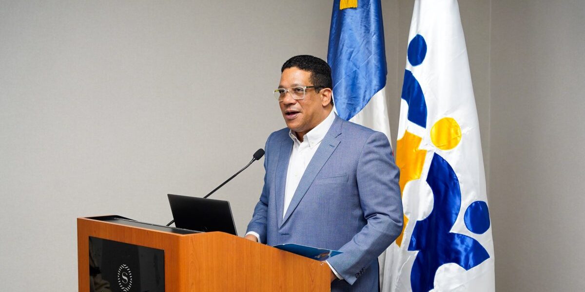 Corrupción en Inabie: Carlos Pimentel responde
