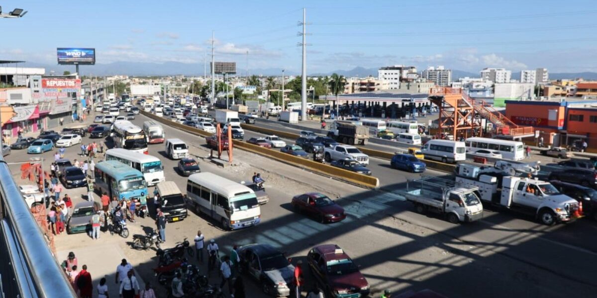 El caos vial en RD genera costos millonarios.