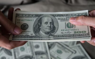 Dólar en Colombia podría caer bajo COP$3.000