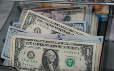 Dólar en Colombia: Factores 2026 detallados