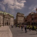 Economía argentina 2027 con sectores clave en crecimiento