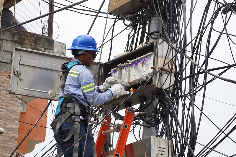 Manipulación de medidores eléctricos por Edesur