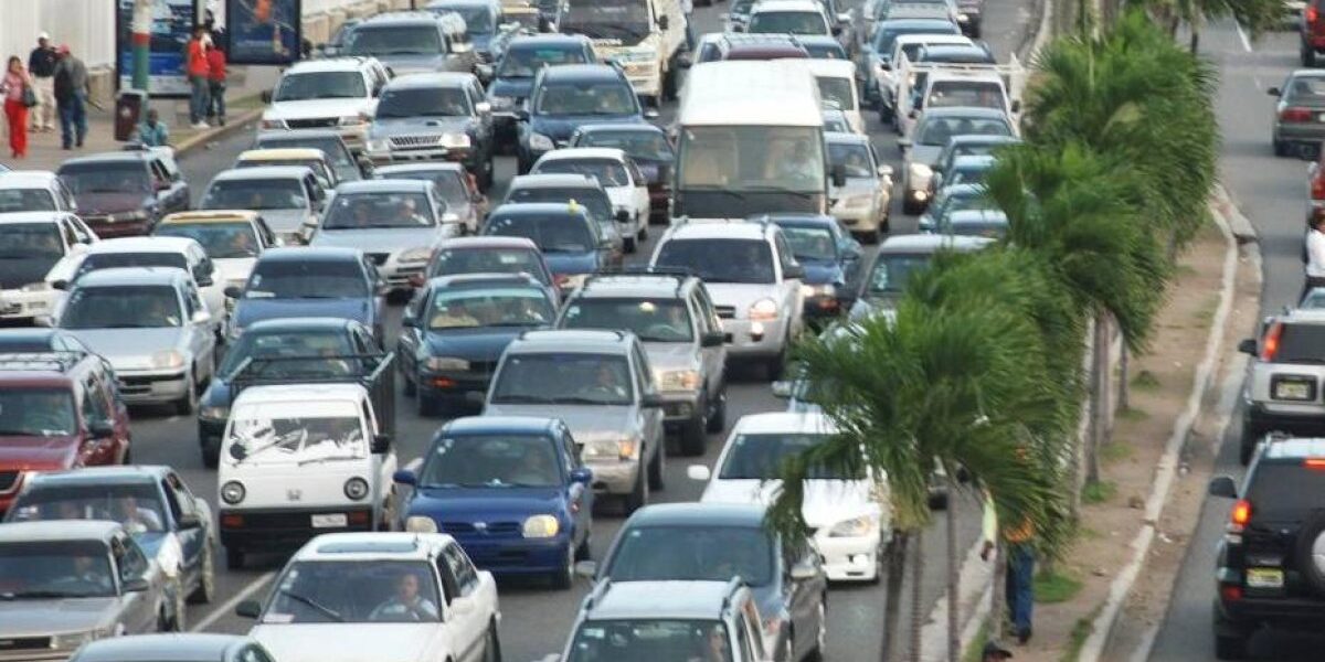 Tránsito en RD es crítico con miles de muertes anuales.
